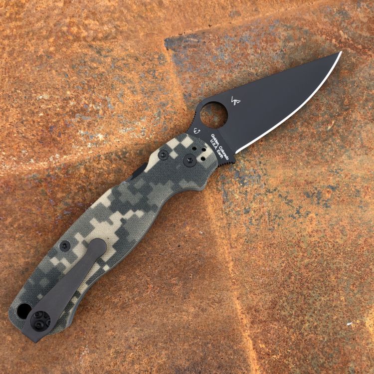 Spyderco Paramilitary 2(PM2) Camo G10 Scales Black S45V Blade Folding Knife