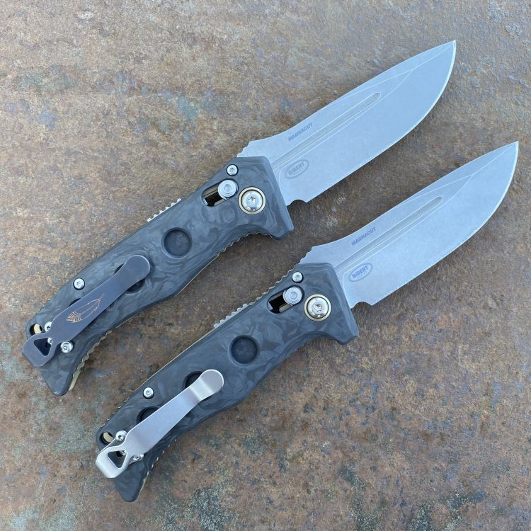 Benchmade Mini AUTO Adamas AXIS Black Carbon Fiber Scales MagnaCut Blade Folding Knife
