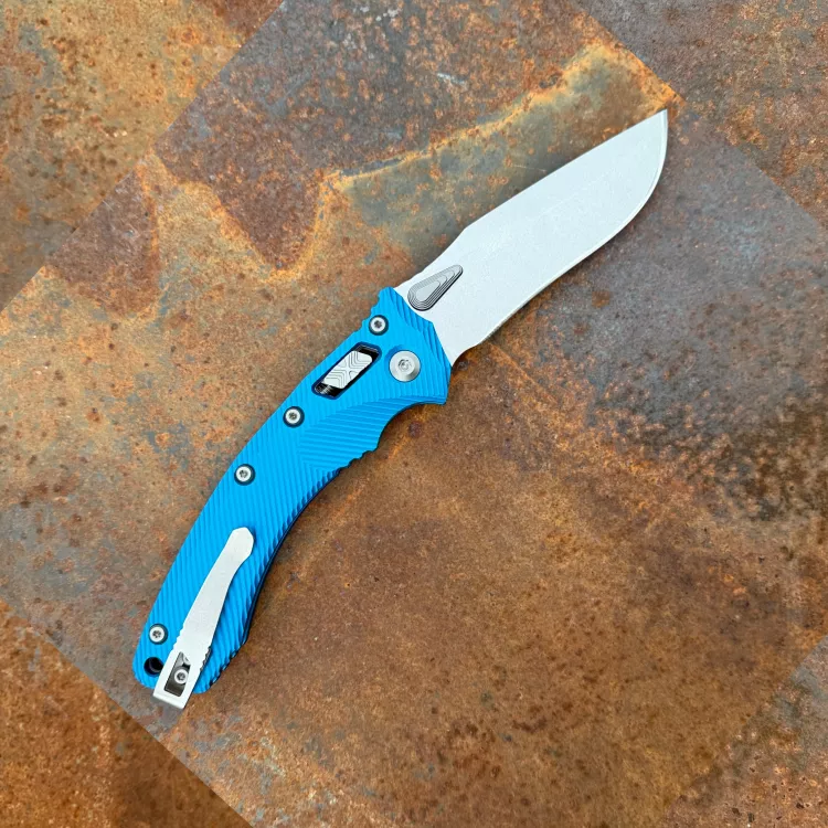 Microtech Amphibian Ram-Lok Fluted Blue Aluminum Stonewashed M390MK Folding Knife